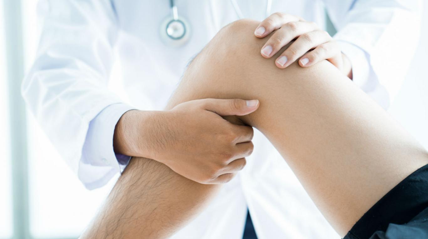 directorio medico de playa del carmen dolor de rodilla rotura de rodilla urgencias ortopedicas rayos x fisioterapia rehabilitacion fisica artroscopia reemplazos articulares